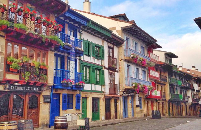 Private Tour: Car Disposal and Driver to Discover Hondarribia from San Sebastian - Photo 2